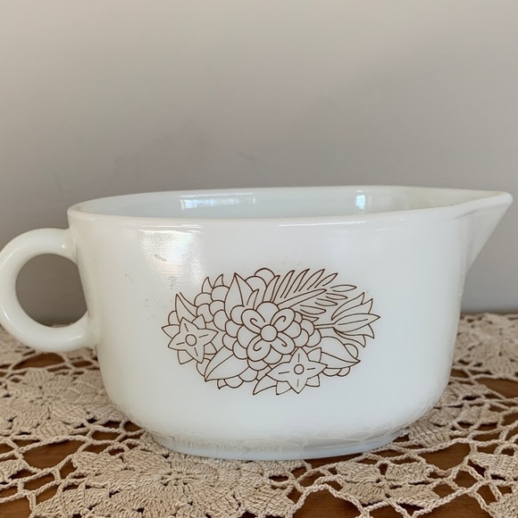 PYREX VINTAGE GRAVY BOAT - Picture 4 of 4